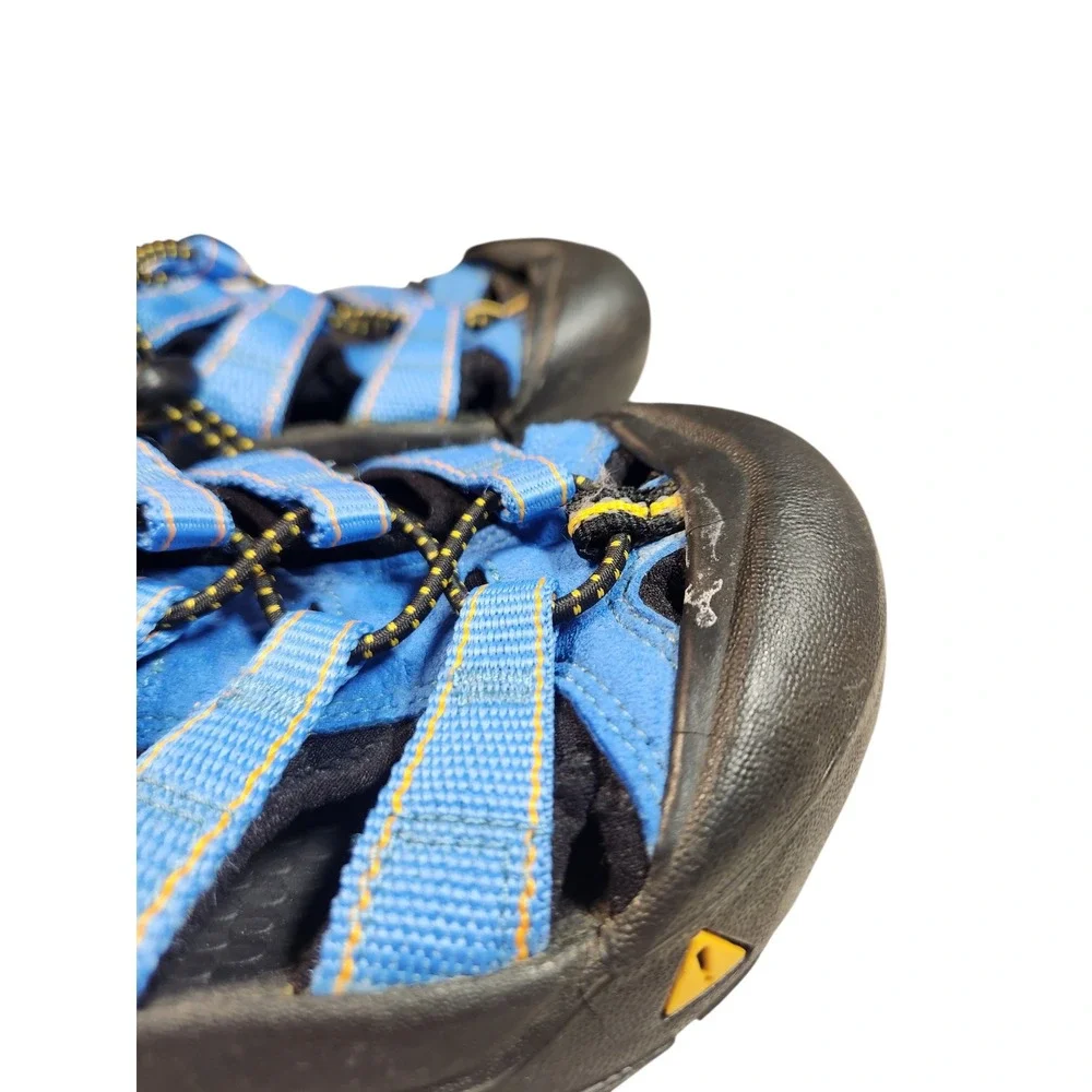 KEEN Newport H2 Blue Water Sandals Hiking Trailcore Gorpcore Shoes Kids Size 5